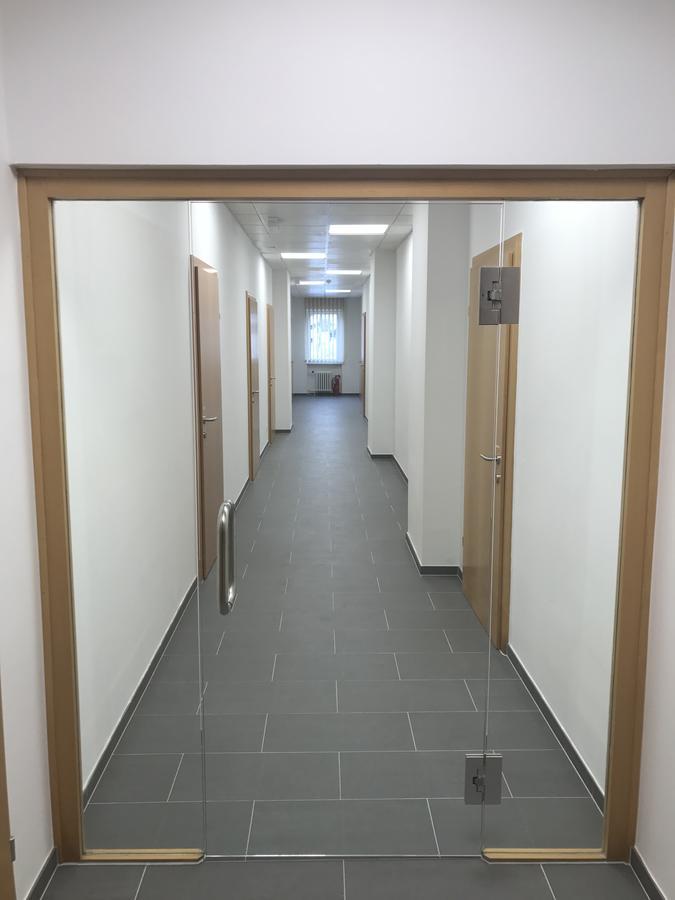 Montagehotel Bed & Steel Linz Exterior foto